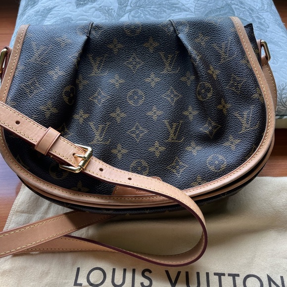 Genuine Louis Vuitton handbag. - Picture 3 of 9